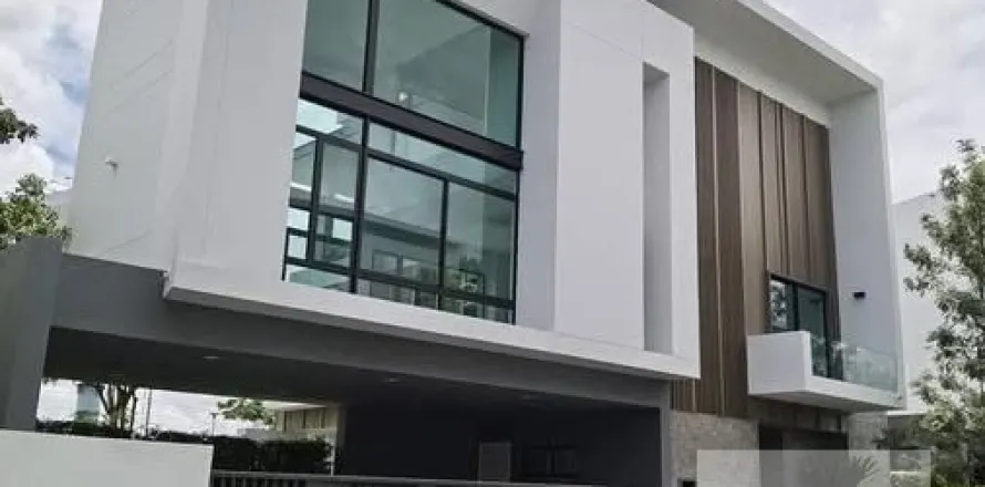 Haus in Saphan Sung, Bangkok, Thailand 4 Schlafzimmer № 219243
