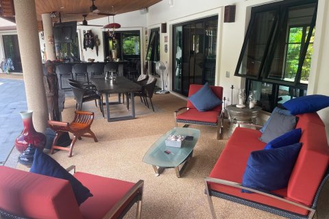 Villa in Phuket, Thailand 5 bedrooms № 157896 - photo 20