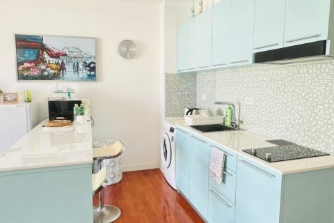 Condo in Hua Hin, Thailand, 2 bedrooms  № 140285 - photo 9