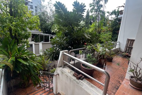 House in Watthana, Bangkok, Thailand 3 bedrooms № 201009 - photo 25