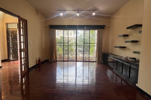 House in Watthana, Bangkok, Thailand 3 bedrooms № 201009 - photo 13