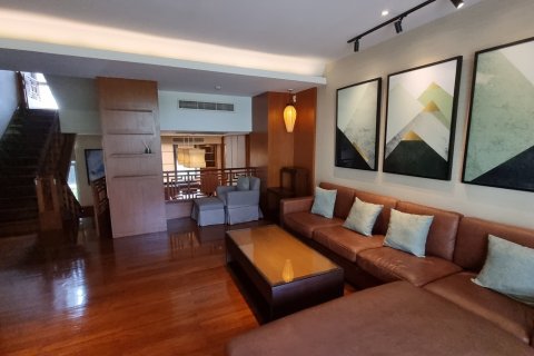 Townhouse in Watthana, Bangkok, Thailand 3 bedrooms № 201011 - photo 13