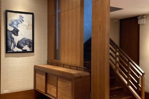 Townhouse in Watthana, Bangkok, Thailand 3 bedrooms № 201011 - photo 30