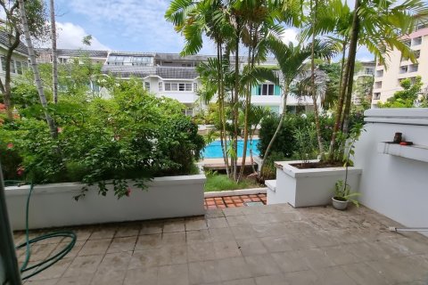 Townhouse in Watthana, Bangkok, Thailand 3 bedrooms № 201011 - photo 27