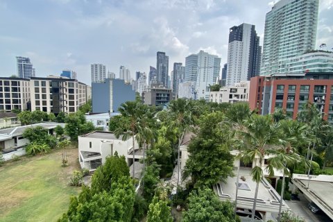Condo à Watthana, Bangkok, Thaïlande, 3 chambres  № 201014 - photo 5