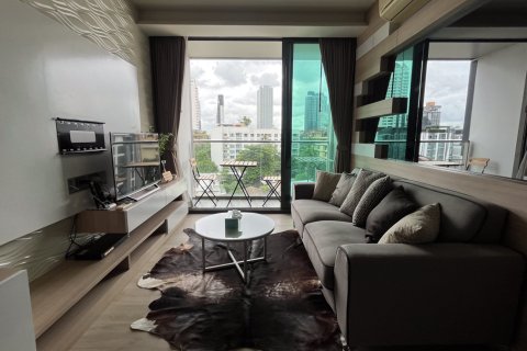 Condo in Watthana, Bangkok, Thailand, 1 bedroom № 201010 - photo 2