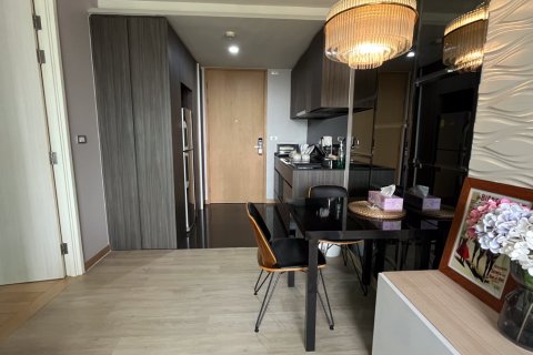 Condo in Watthana, Bangkok, Thailand, 1 bedroom № 201010 - photo 8
