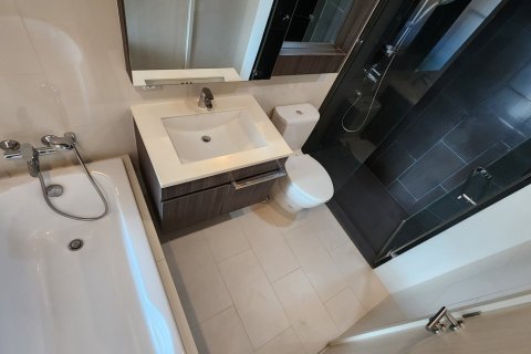 Кондоминиум с 1 спальней в Ваттхане, Бангкок, Таиланд № 201012 - фото 2