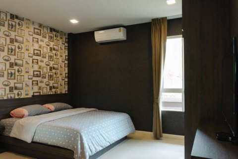 House in Pran Buri, Thailand 2 bedrooms № 176855 - photo 10