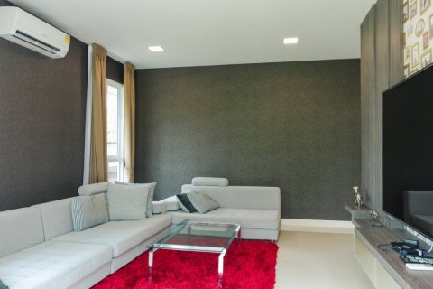 House in Pran Buri, Thailand 2 bedrooms № 176855 - photo 5