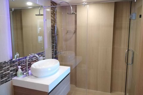 Studio dans le Condo à Phuket, Thaïlande  № 167554 - photo 5