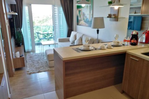 Studio dans le Condo à Phuket, Thaïlande  № 167554