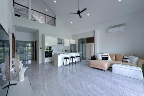 Villa in Ko Samui, Thailand 3 bedrooms № 167552 - photo 2