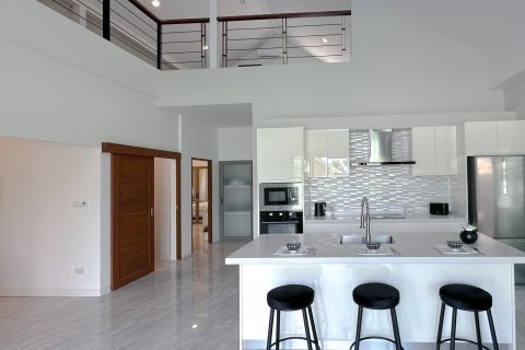 Villa in Ko Samui, Thailand 3 bedrooms № 167552 - photo 3