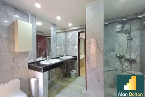 Casa de 7 dormitorios en Jomtien Beach, Pattaya, Tailandia № 210485 - foto 5