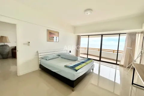 Condominio de 2 dormitorios en Pattaya, Tailandia № 210488 - foto 8