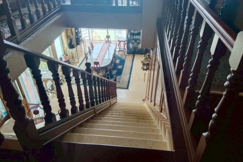 Кондоминиум с 5 спальнями в Хуа Хине, Таиланд № 139885 - фото 6