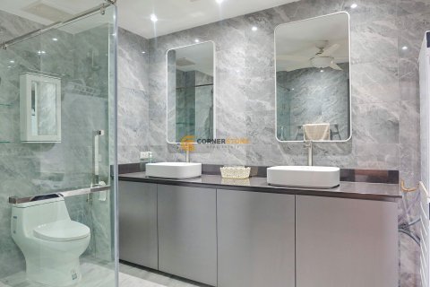 Studio dans le Condo sur Jomtien Beach, Pattaya, Thaïlande  № 172591 - photo 12