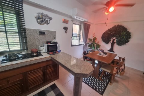 Condo in Kathu, Thailand, 2 bedrooms  № 142628 - photo 5