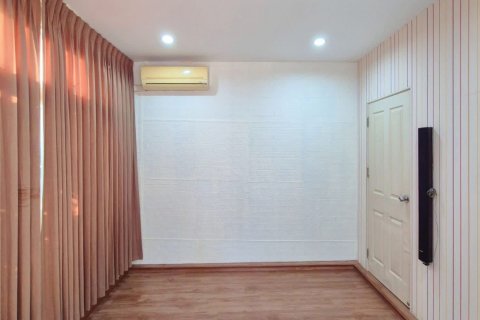 House in Khlong Luang, Thailand 3 bedrooms № 164190 - photo 5