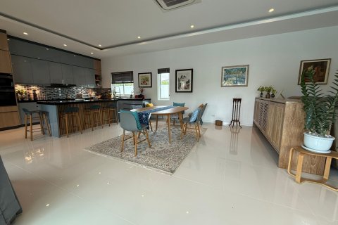 Вилла в Хуа Хине, Таиланд с 3 спальнями  № 139602 - фото 15