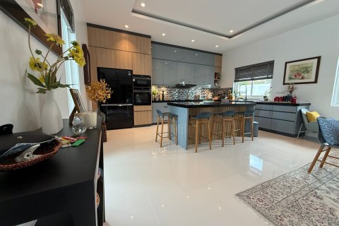 Вилла в Хуа Хине, Таиланд с 3 спальнями  № 139602 - фото 14