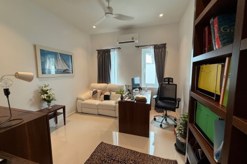 Вилла в Хуа Хине, Таиланд с 3 спальнями  № 139602 - фото 21