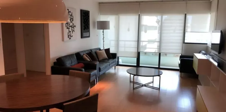 Condo in Sathon, Bangkok, Thailand, 2 bedrooms  № 139601