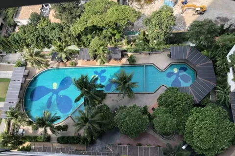 Condo in Sathon, Bangkok, Thailand, 2 bedrooms  № 139601 - photo 2