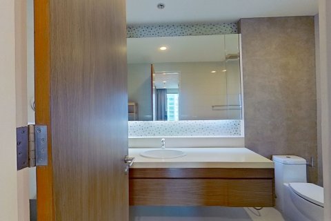 Condo in Khlong Toei, Bangkok, Thailand, 3 bedrooms  № 139599 - photo 8