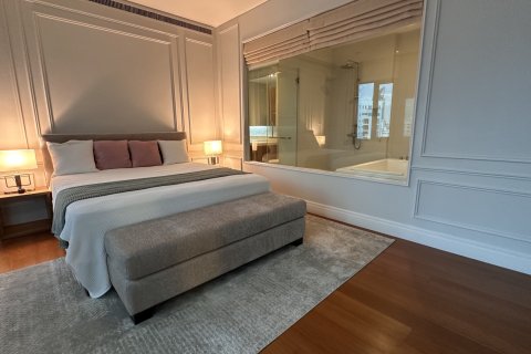 Condo in Khlong Toei, Bangkok, Thailand, 3 bedrooms  № 139599 - photo 27