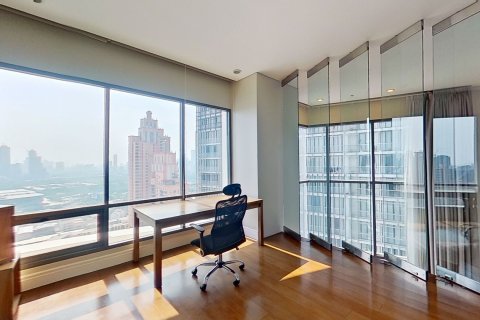 Condo in Khlong Toei, Bangkok, Thailand, 3 bedrooms  № 139599 - photo 6