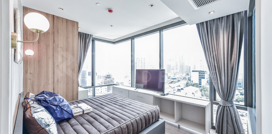 Condo in Bangkok, Thailand, 2 bedrooms  № 184551