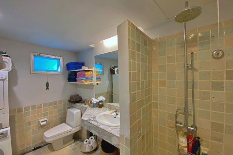 Condo in Hua Hin, Thailand, 2 bedrooms  № 168409 - photo 27