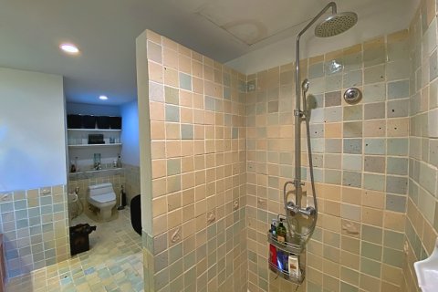 Condo in Hua Hin, Thailand, 2 bedrooms  № 168409 - photo 20