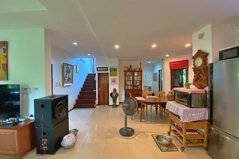 Villa in Hua Hin, Thailand 3 bedrooms № 168411 - photo 14