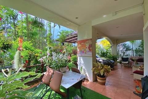 Villa in Hua Hin, Thailand 3 bedrooms № 168411 - photo 6