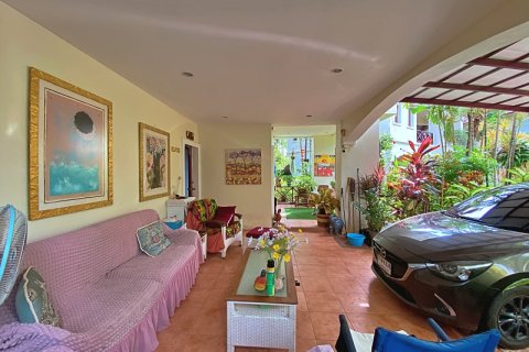 Villa in Hua Hin, Thailand 3 bedrooms № 168411 - photo 4