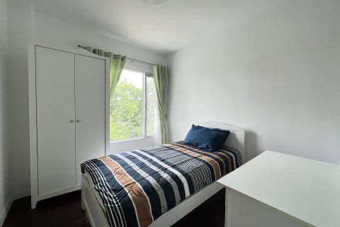 Condo in Hua Hin, Thailand, 2 bedrooms  № 168408 - photo 20