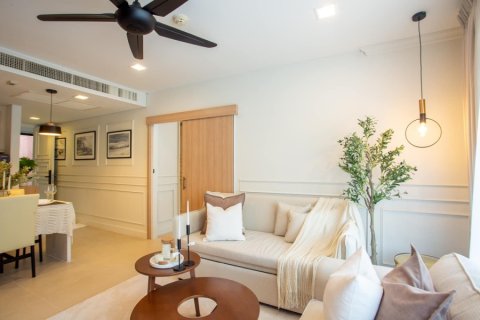 Condo in Hua Hin, Thailand, 1 bedroom  № 168412 - photo 8