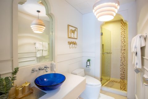 Condo in Hua Hin, Thailand, 1 bedroom  № 168412 - photo 14