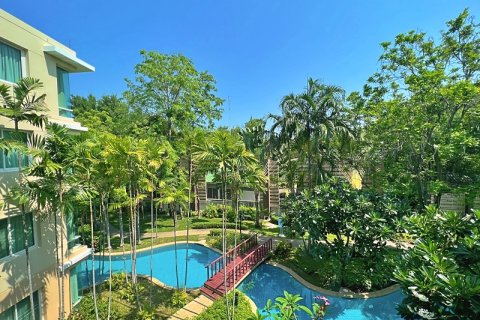 Кондоминиум с 3 спальнями в Хуа Хине, Таиланд № 168407