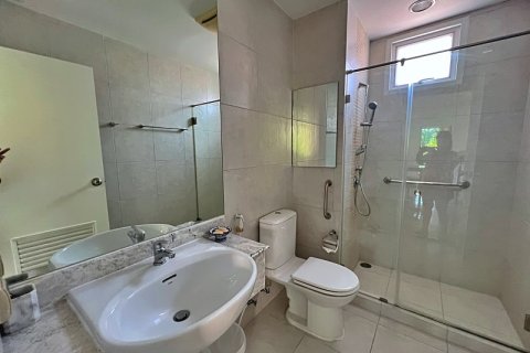 Кондоминиум с 3 спальнями в Хуа Хине, Таиланд № 168407 - фото 18