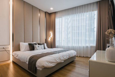 Condo in Bangkok, Thailand, 2 bedrooms  № 180633 - photo 9
