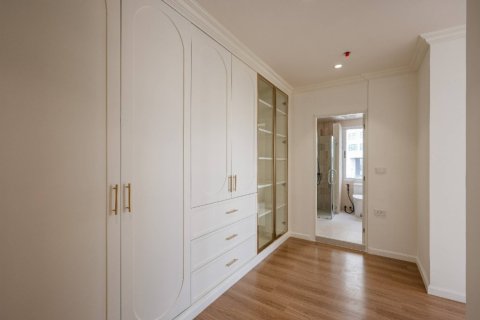 Condo à Bangkok, Thaïlande, 3 chambres  № 180635 - photo 18