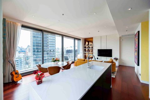 Condo in Bangkok, Thailand, 2 bedrooms  № 180632 - photo 8