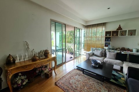 Кондоминиум с 3 спальнями в Ян Наве, Бангкок, Таиланд № 154421 - фото 6