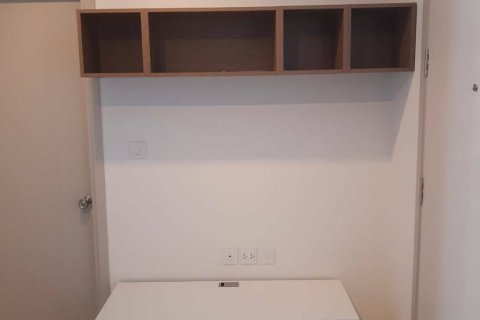 Студия в кондо в Клонг Тоэй, Бангкок, Таиланд № 171251 - фото 2