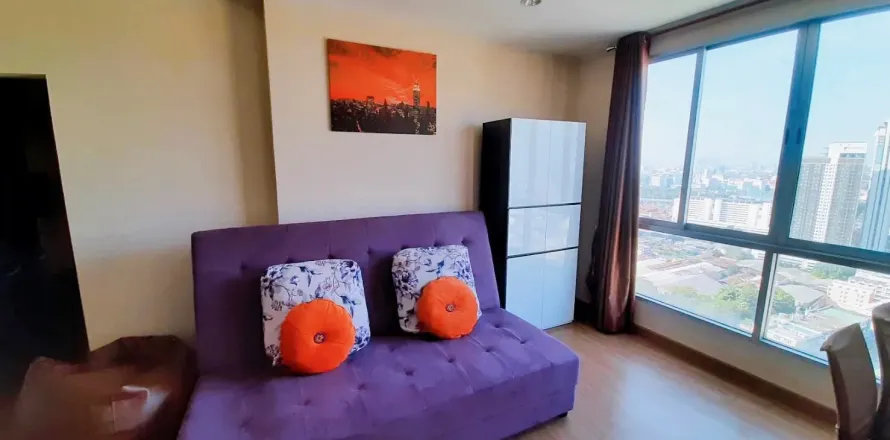 Condo in Bang Sue, Bangkok, Thailand, 2 bedrooms  № 148662