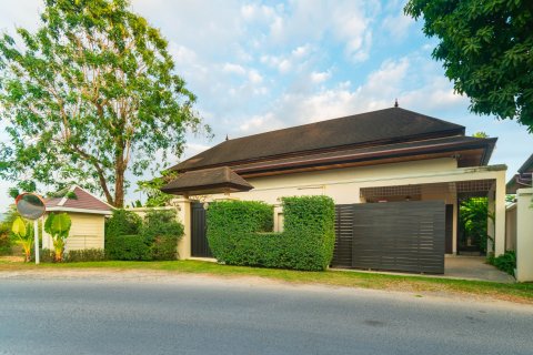 Villa à Phuket, Thaïlande 3 chambres № 148660 - photo 14